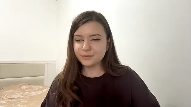 AliceMirage online show from March 25, 2026, 12:26 pm