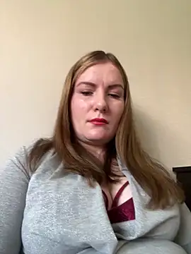 Snapshot of Susan_Wright chatting on June 4, 2026, 9:03 am Susan Wright online show from June 4, 2026, 9:03 am