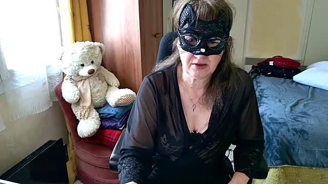 Snapshot of Chrismaturefrench chatting on April 21, 2026, 3:40 pm Chrismaturefrench online show from April 21, 2026, 3:40 pm