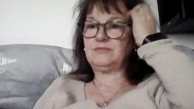 Snapshot of Chrismaturefrench chatting on March 22, 2026, 2:29 pm Chrismaturefrench online show from March 22, 2026, 2:29 pm