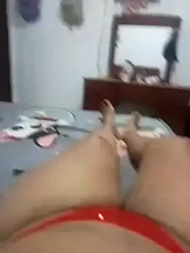 sexymomsn online show from August 5, 2026, 7:13 am