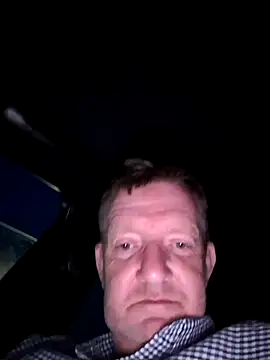Notiesfuk online show from July 31, 2026, 9:34 pm