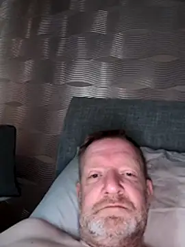 Notiesfuk online show from July 5, 2026, 12:34 pm