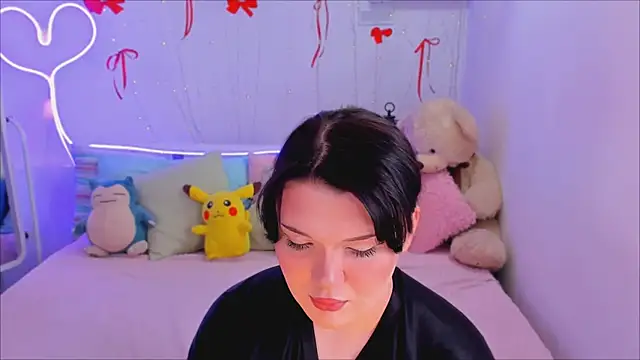 Sara Mour online show from March 26, 2026, 9:02 pm