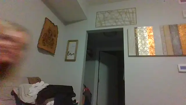 Snapshot of Britneycherry chatting on July 2, 2026, 4:07 am Britneycherry online show from July 2, 2026, 4:07 am