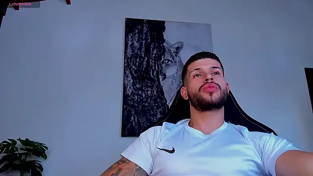 Santos ramirez1 online show from June 12, 2026, 2:48 pm