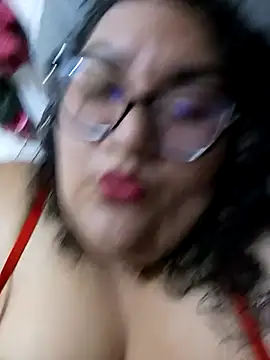 Snapshot of kiroshy chatting on April 8, 2026, 6:53 pm kiroshy online show from April 8, 2026, 6:53 pm