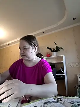 Snapshot of _Yourpussy_ chatting on April 18, 2026, 1:57 pm Yourpussy online show from April 18, 2026, 1:57 pm