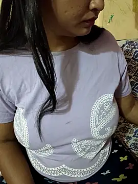 Snapshot of Tridha_2 chatting on May 10, 2026, 9:24 am Tridha 2 online show from May 10, 2026, 9:24 am