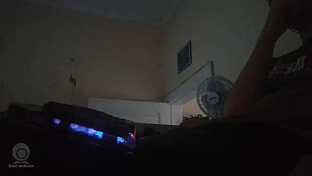 Sueliton2 online show from March 24, 2026, 8:53 pm