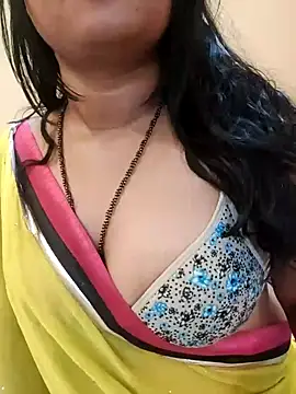 Snapshot of Ramya_456 chatting on June 17, 2026, 4:23 am Ramya 456 online show from June 17, 2026, 4:23 am