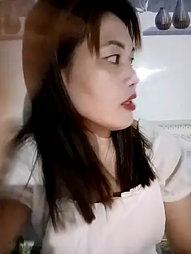 Snapshot of meg_06 chatting on April 25, 2026, 11:35 am meg 06 online show from April 25, 2026, 11:35 am