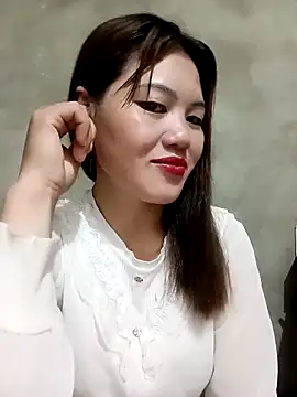 Snapshot of meg_06 chatting on May 9, 2026, 12:58 am meg 06 online show from May 9, 2026, 12:58 am