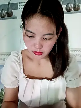Snapshot of meg_06 chatting on May 6, 2026, 7:56 am meg 06 online show from May 6, 2026, 7:56 am