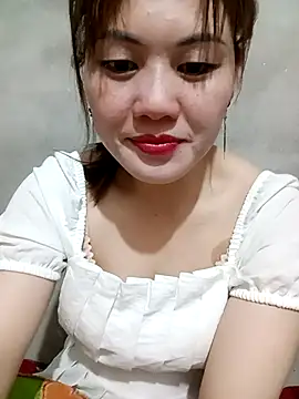 Snapshot of meg_06 chatting on April 18, 2026, 1:46 pm meg 06 online show from April 18, 2026, 1:46 pm