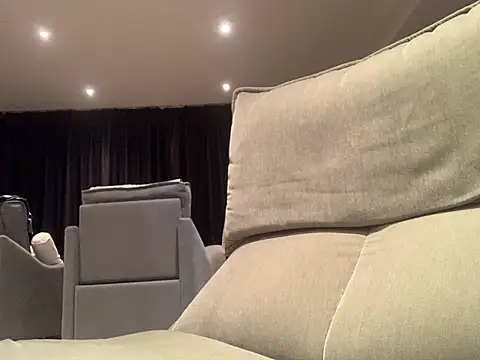 HotLucas66 online show from May 5, 2026, 8:56 pm