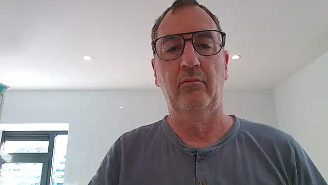 HotLucas66 online show from April 23, 2026, 5:47 am