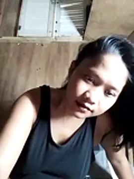 xxursweetyoonaxx online show from April 20, 2026, 8:39 am
