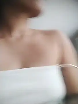 wet vika online show from April 1, 2026, 1:41 pm