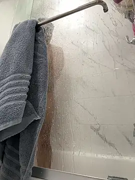 Crossroads5214 online show from April 7, 2026, 12:51 pm