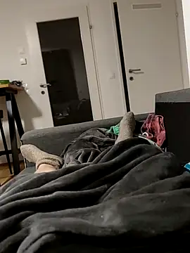 DickHe4d20 online show from March 23, 2026, 10:20 pm