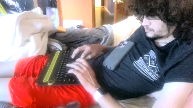 Teddy4420 online show from June 24, 2026, 4:38 pm