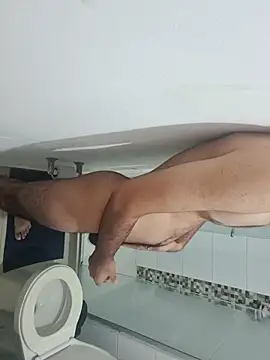 Juanse0827 online show from March 26, 2026, 11:24 pm