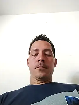 Snapshot of Gabriel_leon33 chatting on April 18, 2026, 8:09 pm Gabriel leon33 online show from April 18, 2026, 8:09 pm