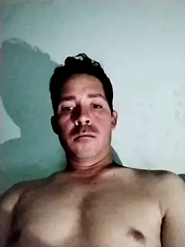 Snapshot of Gabriel_leon33 chatting on May 10, 2026, 7:12 am Gabriel leon33 online show from May 10, 2026, 7:12 am