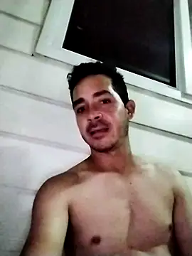 Snapshot of Gabriel_leon33 chatting on April 15, 2026, 3:34 am Gabriel leon33 online show from April 15, 2026, 3:34 am