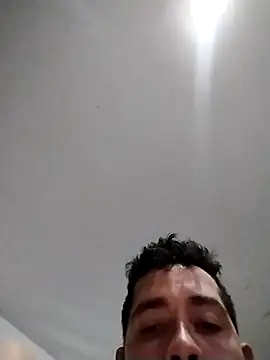 Snapshot of Gabriel_leon33 chatting on June 18, 2026, 7:51 am Gabriel leon33 online show from June 18, 2026, 7:51 am