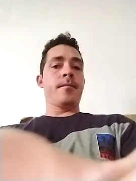 Snapshot of Gabriel_leon33 chatting on June 26, 2026, 2:01 pm Gabriel leon33 online show from June 26, 2026, 2:01 pm