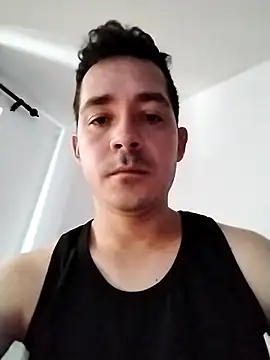 Snapshot of Gabriel_leon33 chatting on June 25, 2026, 8:03 pm Gabriel leon33 online show from June 25, 2026, 8:03 pm
