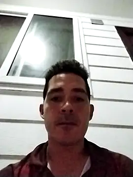 Snapshot of Gabriel_leon33 chatting on June 28, 2026, 12:50 am Gabriel leon33 online show from June 28, 2026, 12:50 am