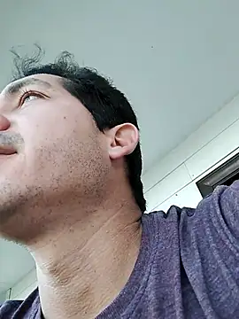 Snapshot of Gabriel_leon33 chatting on May 18, 2026, 10:03 pm Gabriel leon33 online show from May 18, 2026, 10:03 pm