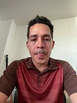 Snapshot of Gabriel_leon33 chatting on July 1, 2026, 8:31 pm Gabriel leon33 online show from July 1, 2026, 8:31 pm