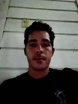Snapshot of Gabriel_leon33 chatting on May 22, 2026, 5:27 am Gabriel leon33 online show from May 22, 2026, 5:27 am