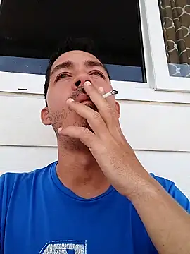 Snapshot of Gabriel_leon33 chatting on April 4, 2026, 6:25 pm Gabriel leon33 online show from April 4, 2026, 6:25 pm