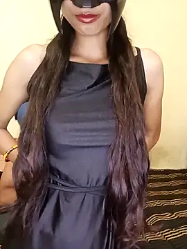 KissMyVibee online show from May 7, 2026, 7:28 pm