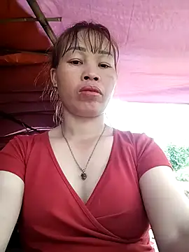 Ely-cute2k online show from April 25, 2026, 12:24 am