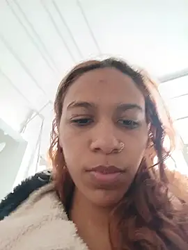 ValerieWoodsl online show from June 27, 2026, 6:03 pm
