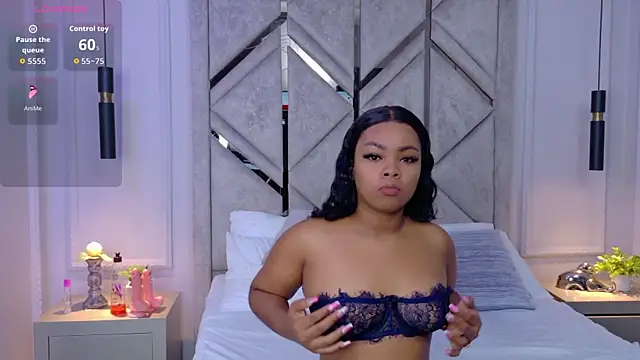 Snapshot of Valentina-Garcia chatting on April 26, 2026, 4:54 am Valentina-Garcia online show from April 26, 2026, 4:54 am