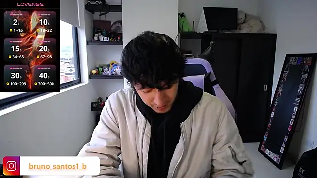 Snapshot of Bruno_santos1 chatting on April 8, 2026, 11:44 am Bruno santos1 online show from April 8, 2026, 11:44 am