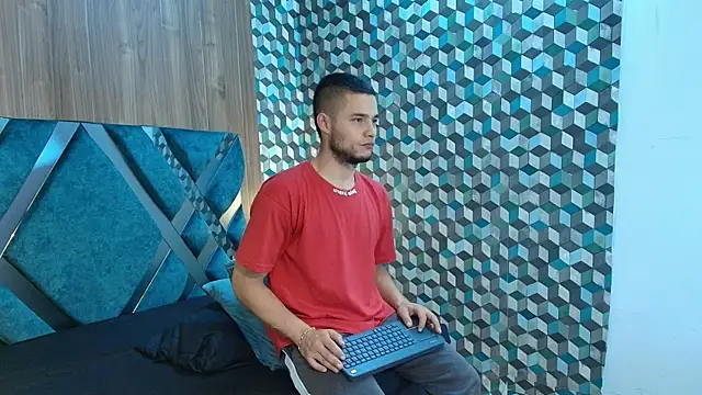 Snapshot of Joaho_Fernandez chatting on July 16, 2026, 6:27 pm Joaho Fernandez online show from July 16, 2026, 6:27 pm