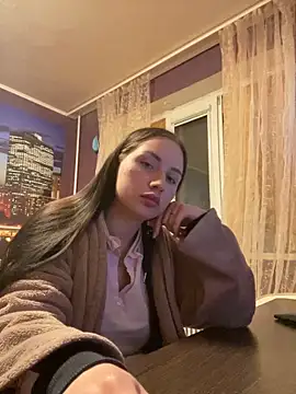 Avellya online show from April 8, 2026, 9:27 pm