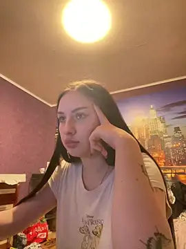 Avellya online show from March 28, 2026, 10:55 pm