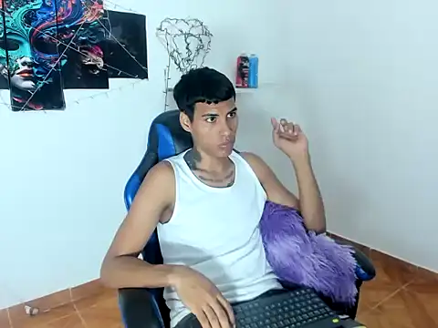 Snapshot of axeel-king chatting on April 4, 2026, 4:57 pm axeel-king online show from April 4, 2026, 4:57 pm