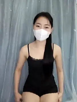 Snapshot of Xiangchuu chatting on April 3, 2026, 2:23 pm Xiangchuu online show from April 3, 2026, 2:23 pm