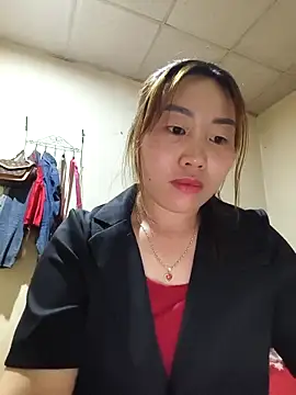 Snapshot of he-se-kin chatting on March 29, 2026, 11:45 am he-se-kin online show from March 29, 2026, 11:45 am