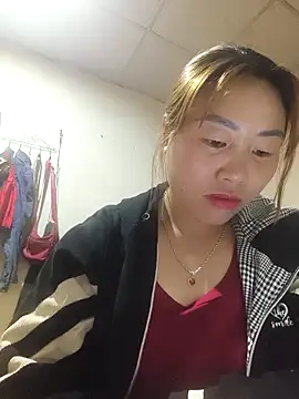 Snapshot of he-se-kin chatting on March 30, 2026, 12:45 am he-se-kin online show from March 30, 2026, 12:45 am